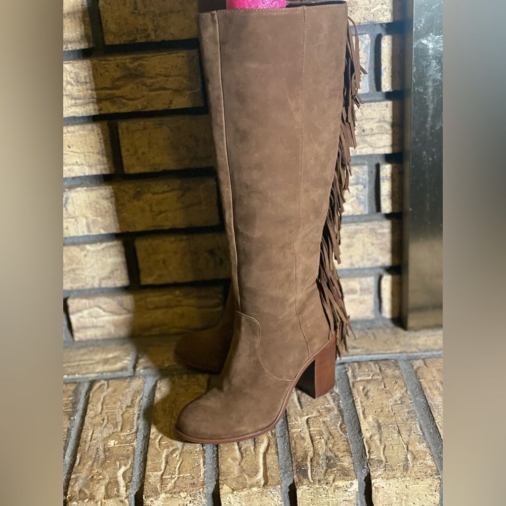 Gianni Bini fringe knee high brown boots